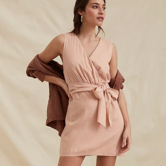 Sunday in Brooklyn Dresses & Skirts - NWTS SUNDAY IN BROOKLYN LINEN WRAP MINI (L)